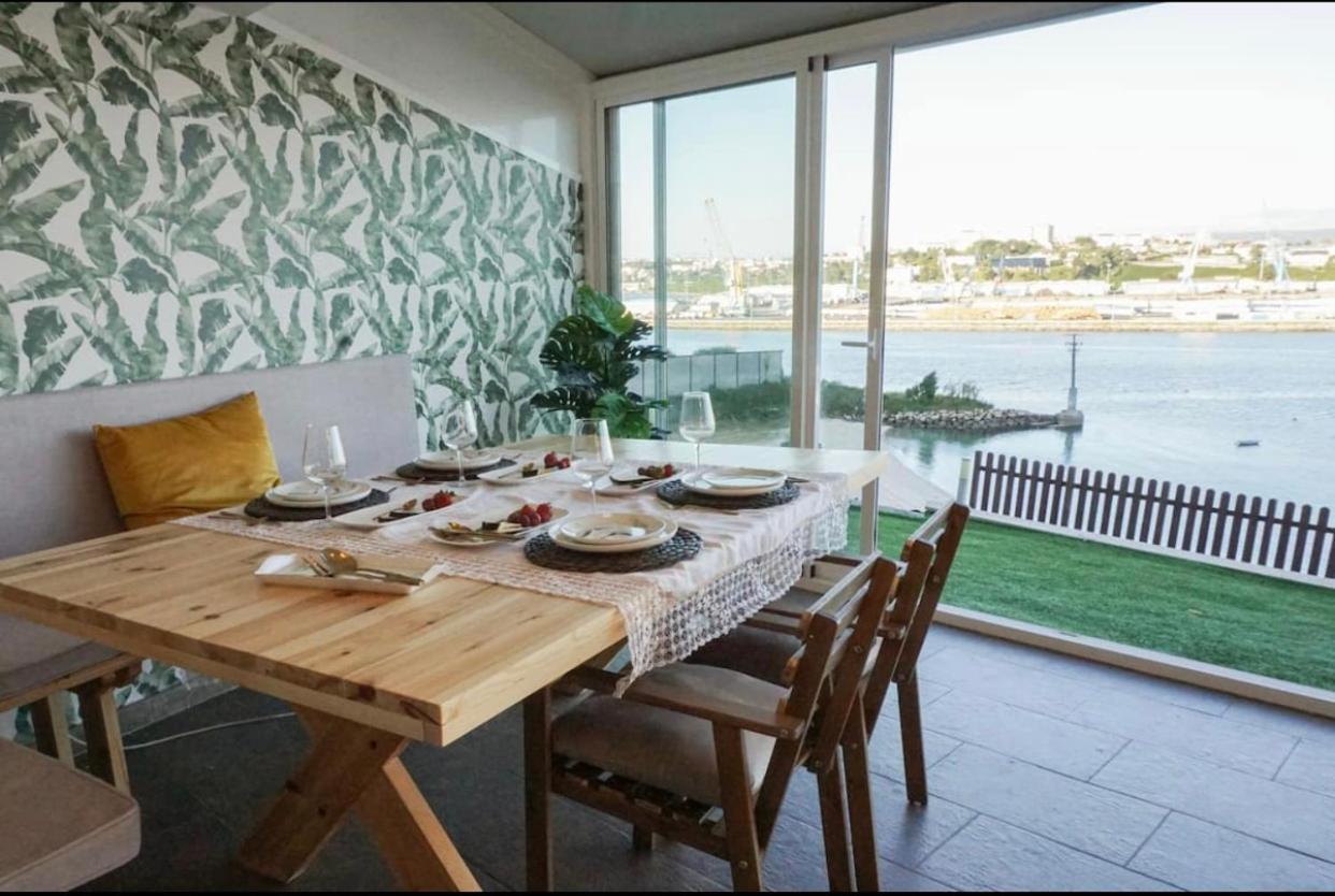 Grana Beach Ferrol Ла Коруня Екстериор снимка